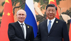США пытаются сдержать Россию и Китай, заявили в США